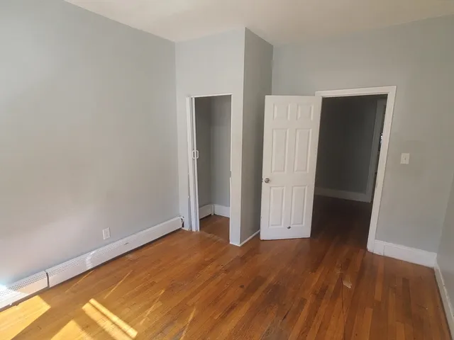 $2,100 | 76 Walnut Park, Unit 4, Boston, MA 02119