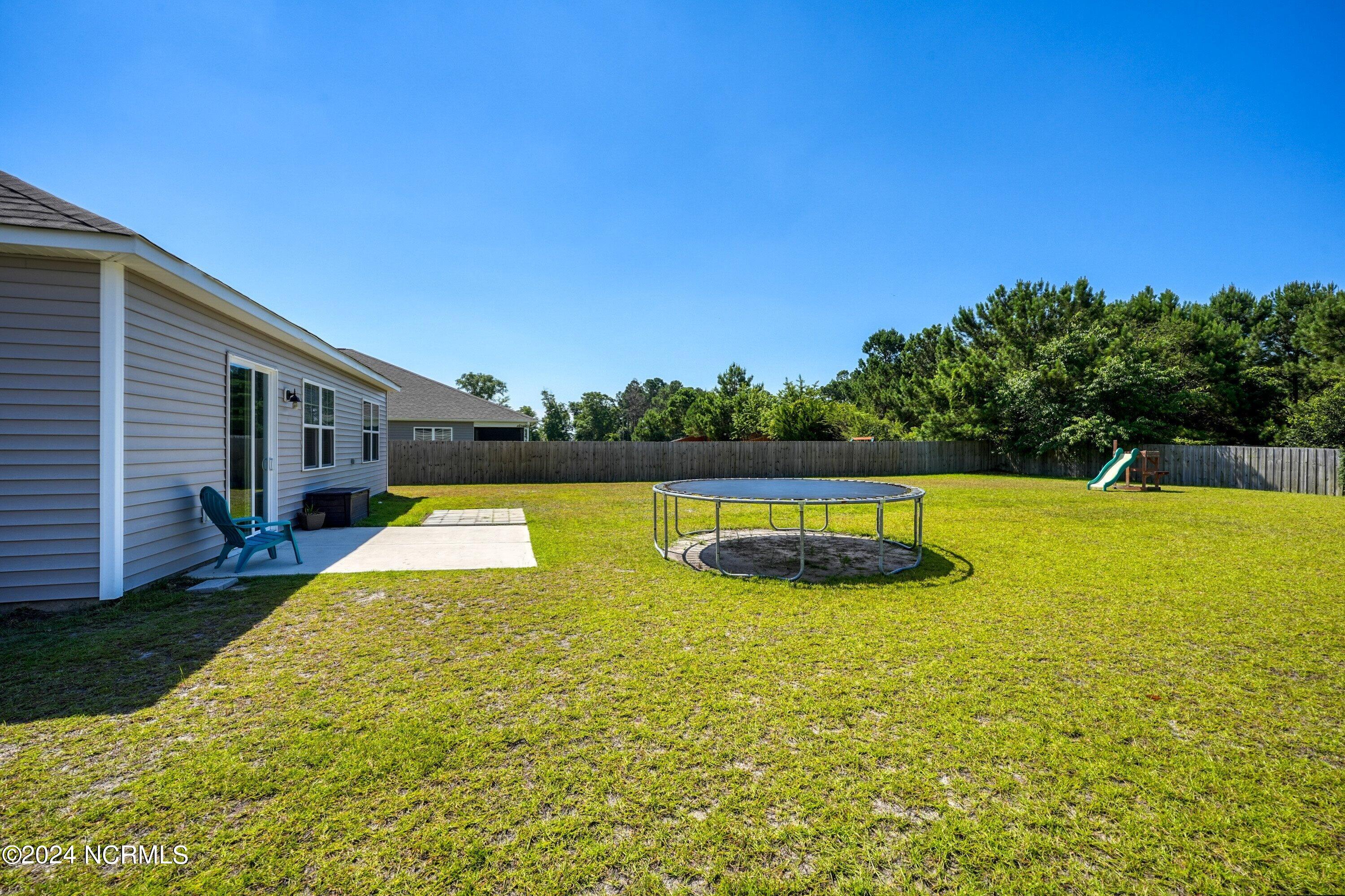 143 Seneca Reef Drive Hampstead, NC 28443 - Photo 24 of 38 25-13_A7406282_10