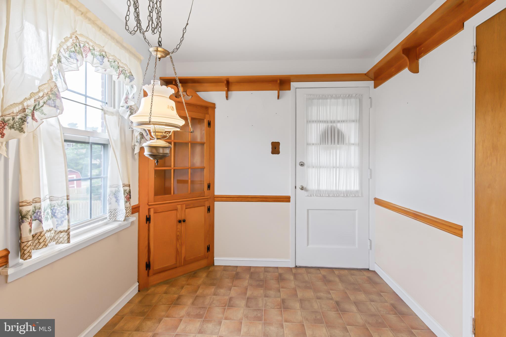 1108 Ranck Mill Road Lancaster, PA 17602 - Photo 11 of 40 Gallery Image 11