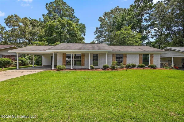 $246,900 | 2355 Upper Drive, Pearl, MS 39208