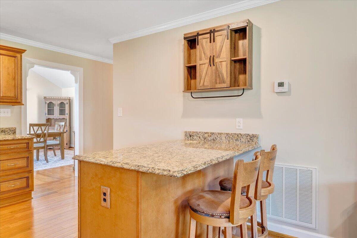 462 Gilford Road Wirtz, VA 24184 - Photo 10 of 52 11-MIB08122