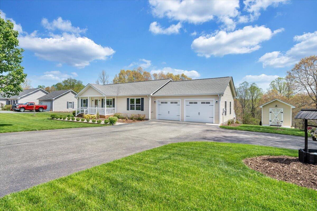 462 Gilford Road Wirtz, VA 24184 - Photo 49 of 52 57-MIB08224