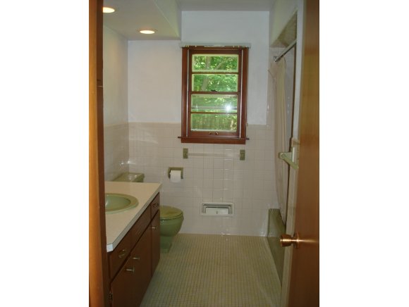 177 Powderhouse Road Vestal, NY 13850 - Photo 12 of 20 Gallery Image 12