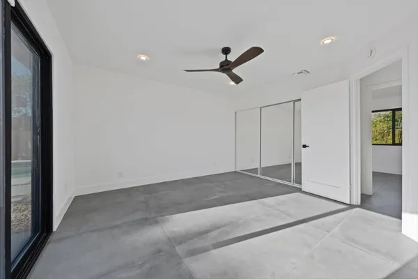 a view of empty room