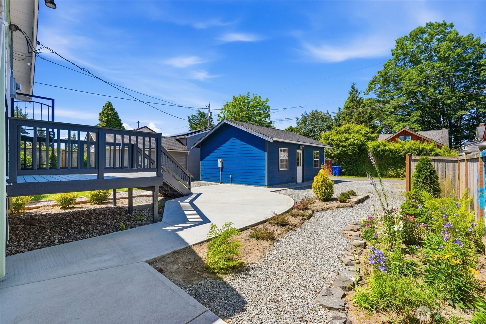2312 Baker Avenue Everett, WA 98201 - Photo 25 of 37