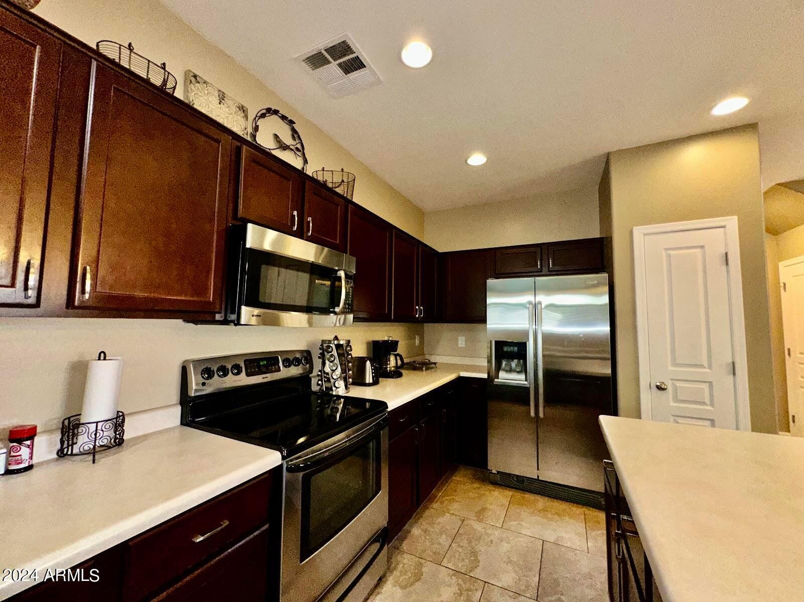 3823 East Trigger Way Gilbert, AZ 85297 - Photo 6 of 22 Photo #6