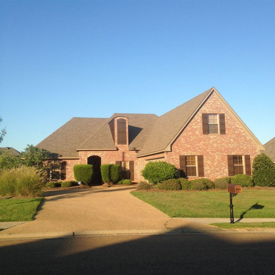 1906 East Ridge Circle Madison, MS 39110 - Photo 1 of 7 Photo 1