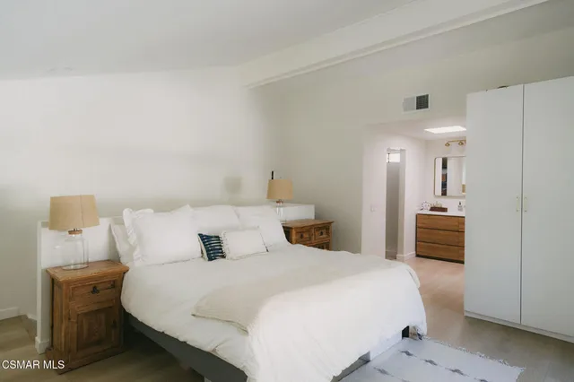 $572,000 | 5716 Skyview Way, Unit B, Agoura Hills, CA 91301