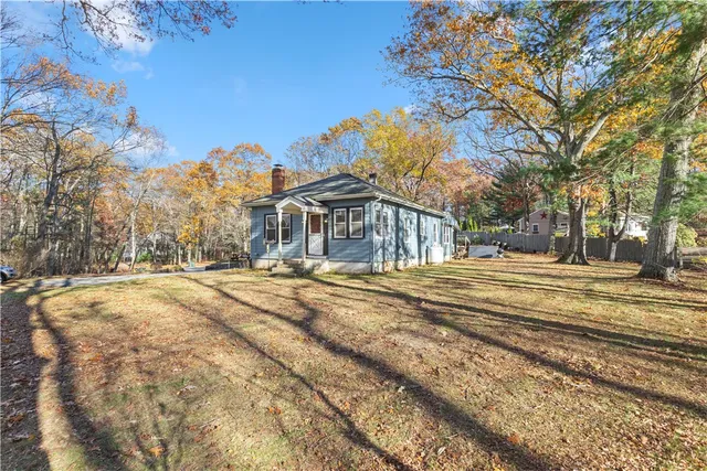 $435,000 | 1 Capron Road, Smithfield, RI 02917