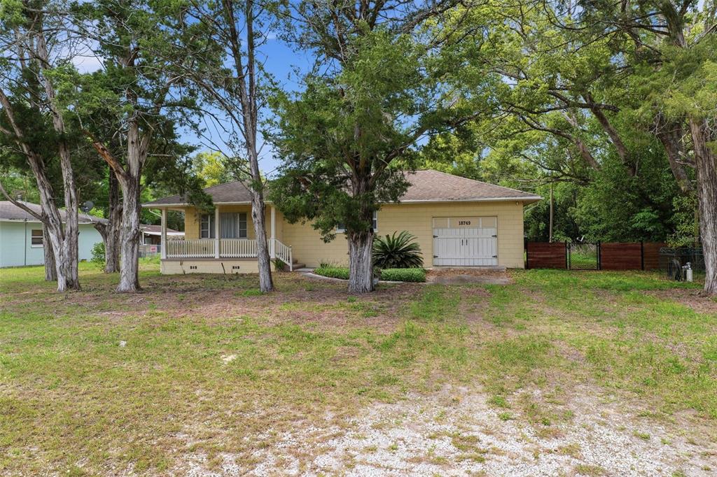 18749 Highway 41 Spring Hill, FL 34610 - Photo 2 of 40