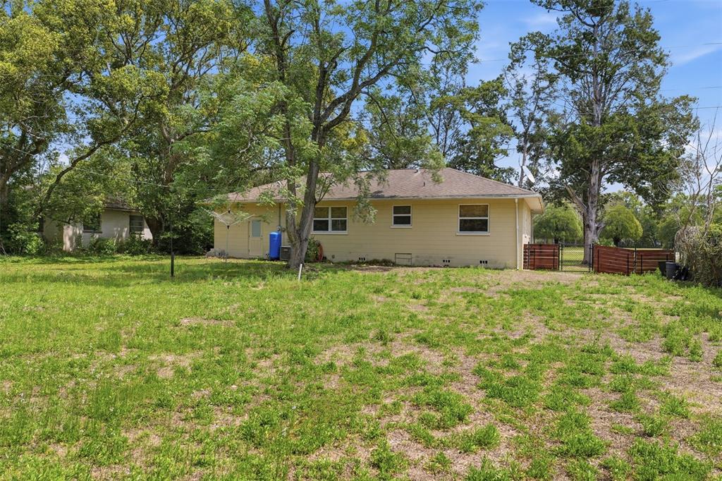 18749 Highway 41 Spring Hill, FL 34610 - Photo 28 of 40