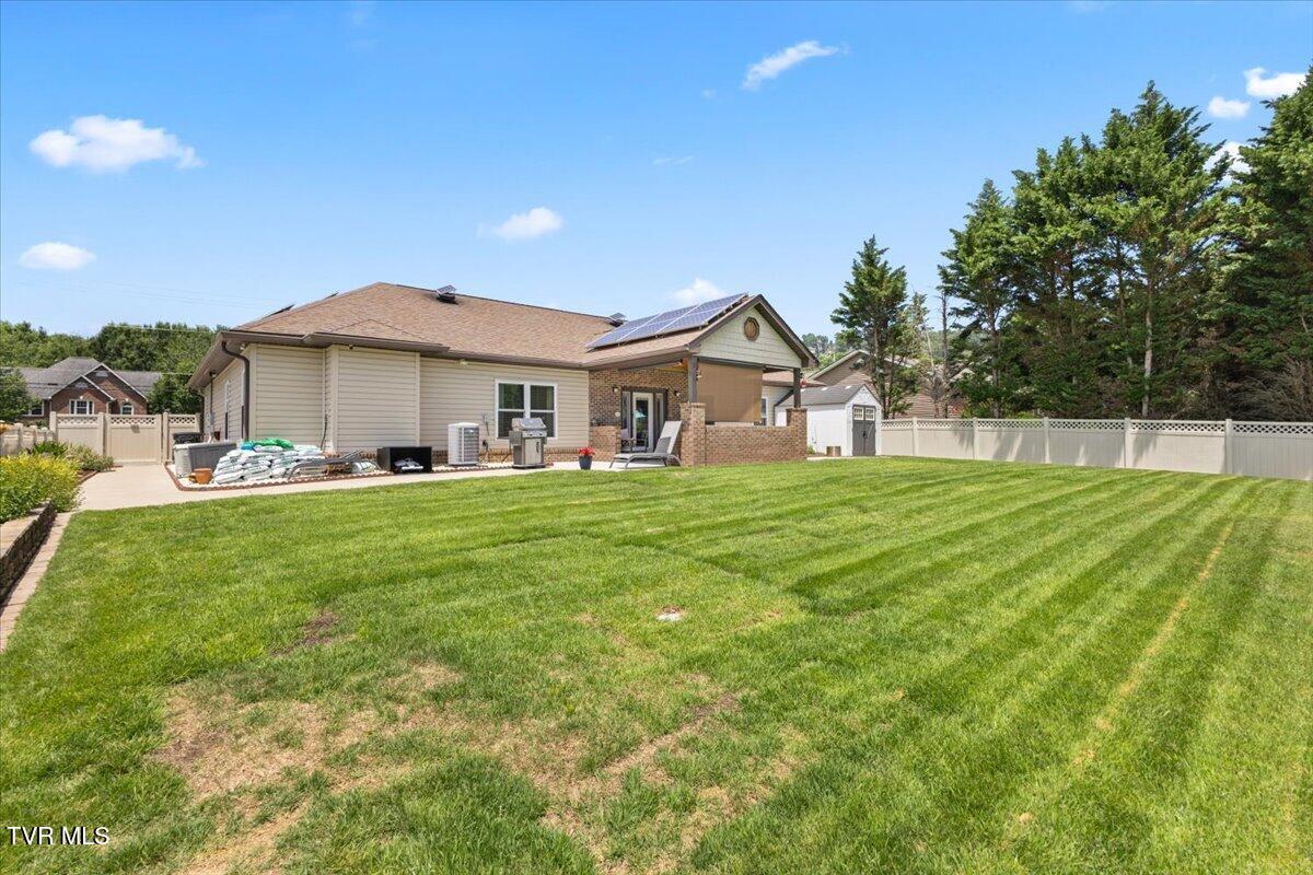 1635 Cooks Valley Road Kingsport, TN 37664 - Photo 40 of 53 40-128A0880