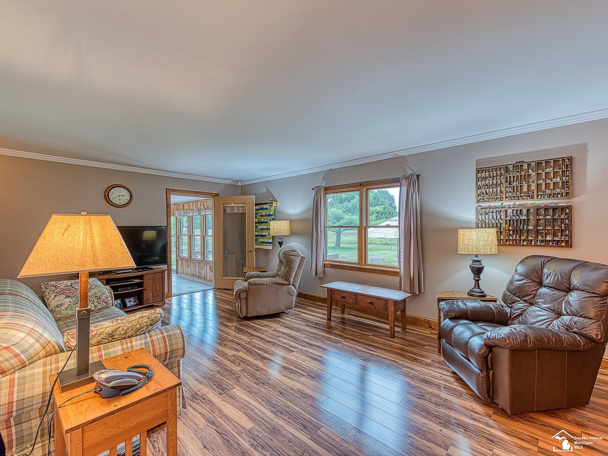 13296 Grafton Road Carleton, MI 48117 - Photo 12 of 44 Gallery Image 12