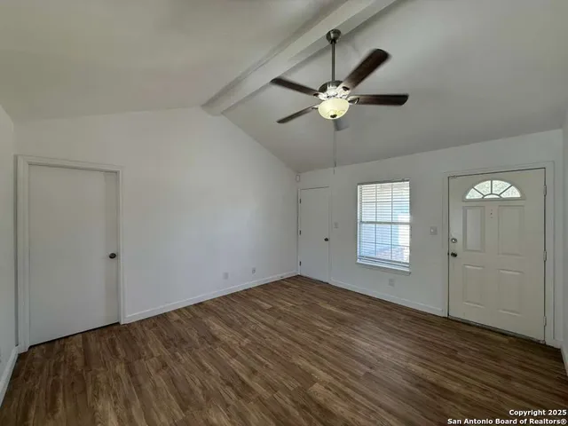 $2,000 | 5526 Green Grove Drive, San Antonio, TX 78223