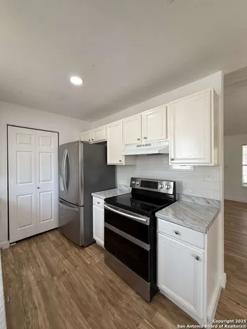 $2,000 | 5526 Green Grove Drive, San Antonio, TX 78223