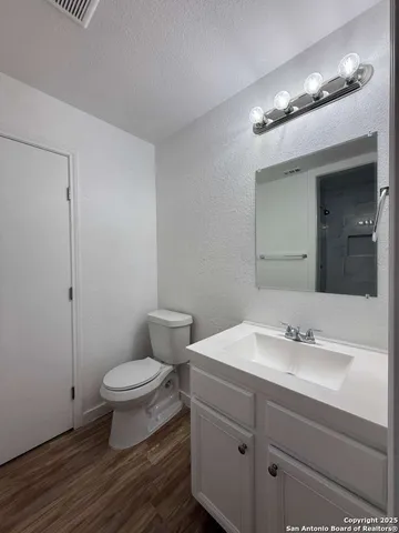 $2,000 | 5526 Green Grove Drive, San Antonio, TX 78223