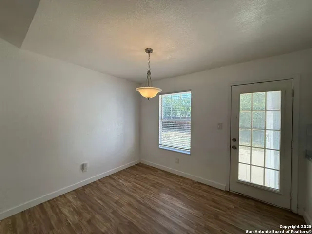 $2,000 | 5526 Green Grove Drive, San Antonio, TX 78223