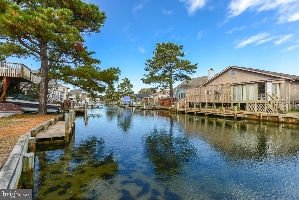 10354 Keyser Point Road Ocean City, MD 21842 - Photo 4 of 33 Gallery Image 4