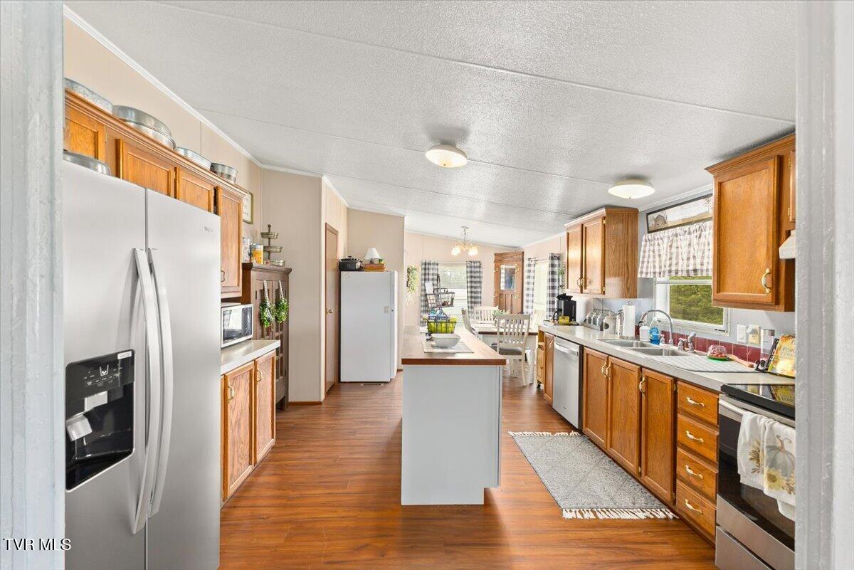 12207 Reedy Creek Road Bristol, VA 24202 - Photo 8 of 43 37-128A2677