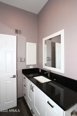 $1,399 | 6116 North 12th Place, Unit 6, Phoenix, AZ 85014