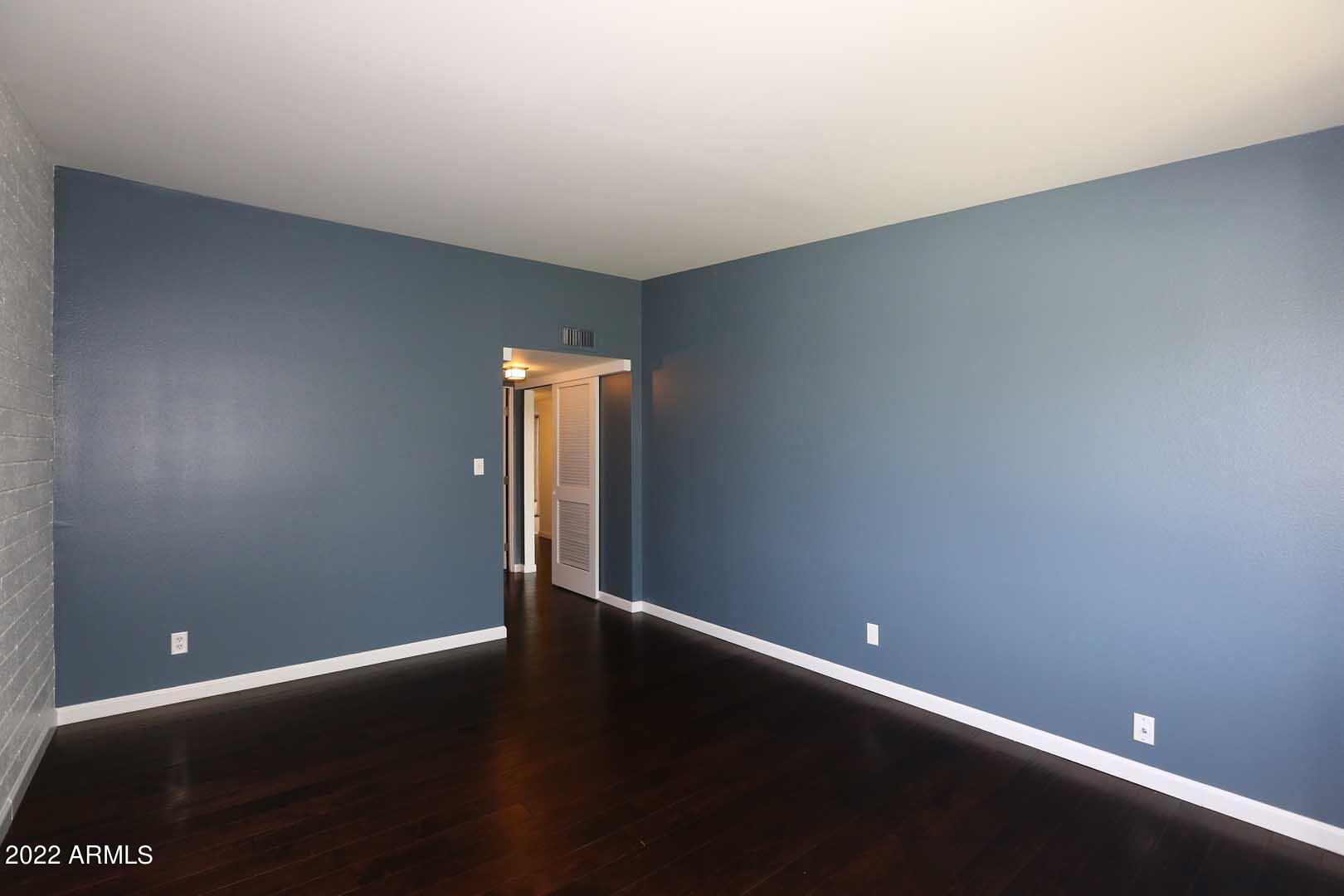 6116 North 12th Place, Unit 6 Phoenix, AZ 85014 - Photo 19 of 35 2nd Master Bedroom2
