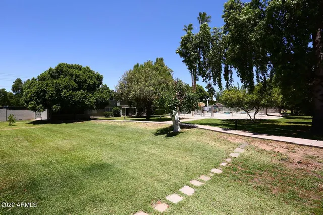 $1,399 | 6116 North 12th Place, Unit 6, Phoenix, AZ 85014