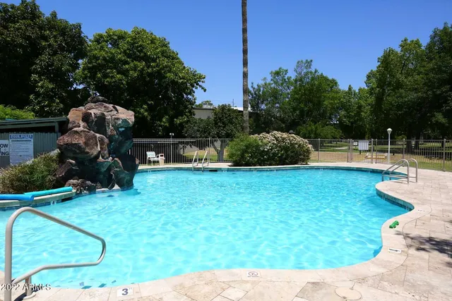 $1,399 | 6116 North 12th Place, Unit 6, Phoenix, AZ 85014