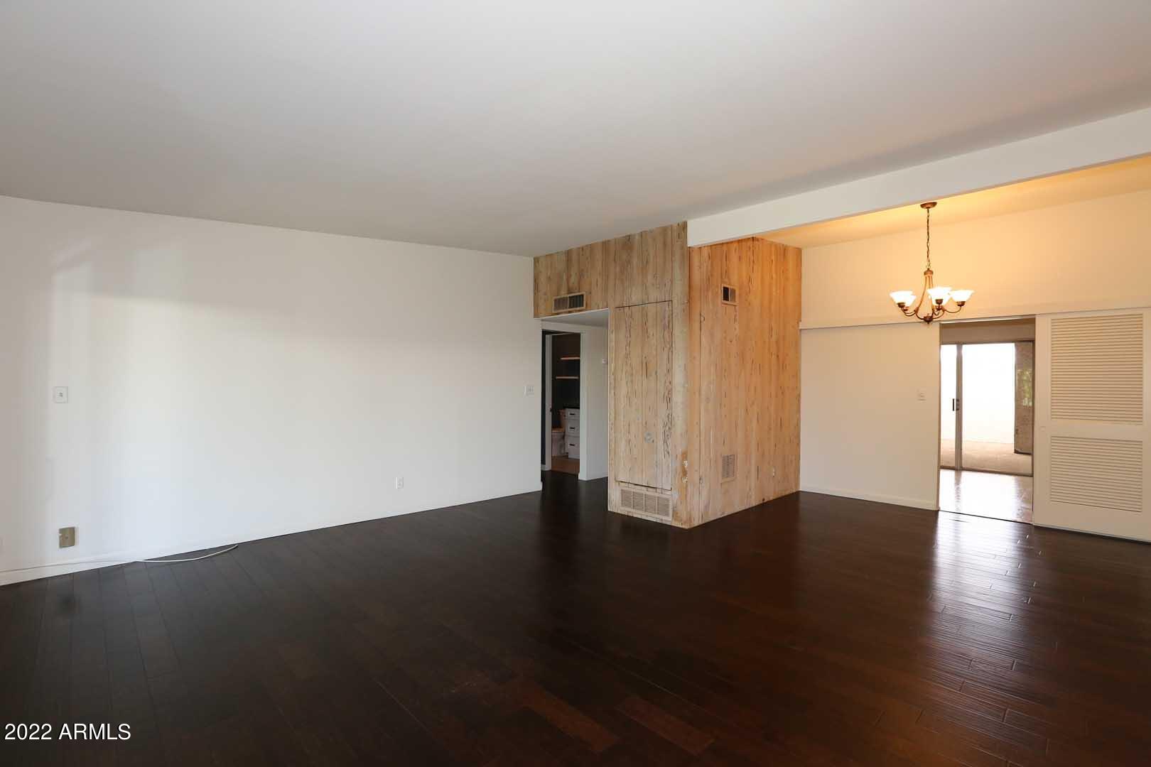 6116 North 12th Place, Unit 6 Phoenix, AZ 85014 - Photo 5 of 35 Great-Dining Room