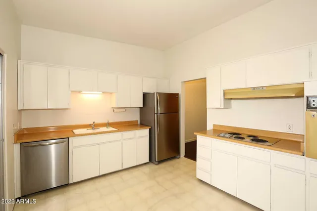 $1,399 | 6116 North 12th Place, Unit 6, Phoenix, AZ 85014