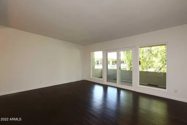 $1,399 | 6116 North 12th Place, Unit 6, Phoenix, AZ 85014