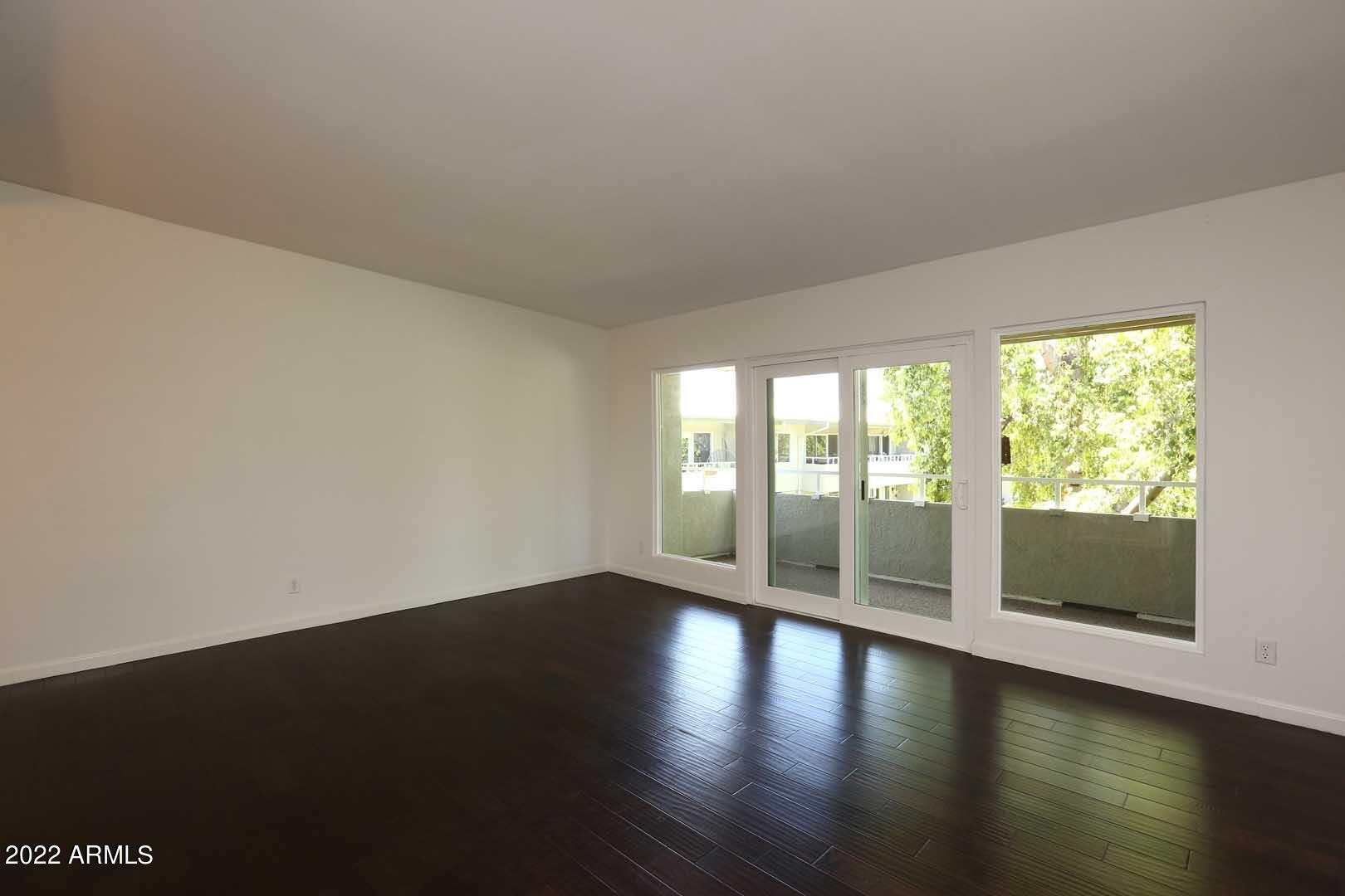 6116 North 12th Place, Unit 6 Phoenix, AZ 85014 - Photo 10 of 35 Great Room