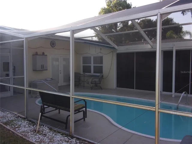 $3,000 | 1712 Suffolk Drive, Clearwater, FL 33756