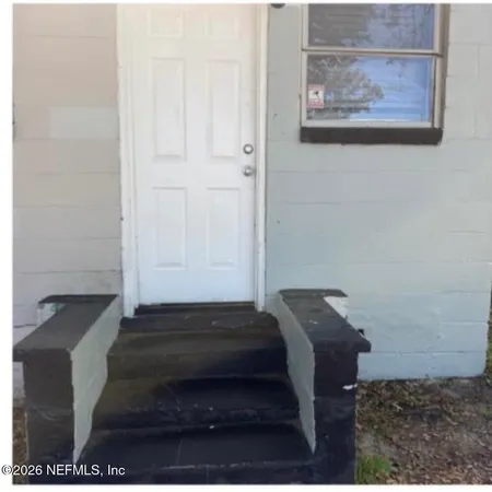 $1,000 | 5236 Rita Street, Jacksonville, FL 32209