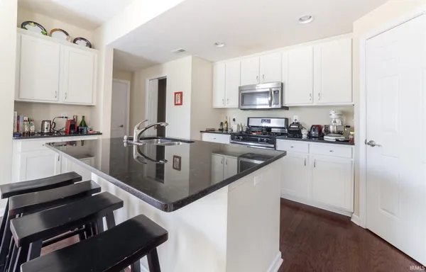 $2,900 | 1630 South Ira Street, Bloomington, IN 47401