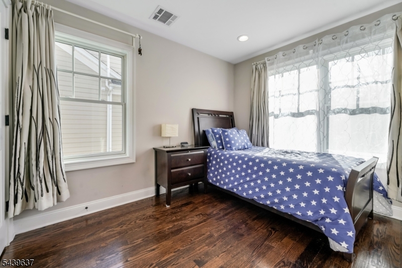 48 Mechanic Street Millburn, NJ 07041 - Photo 18 of 24