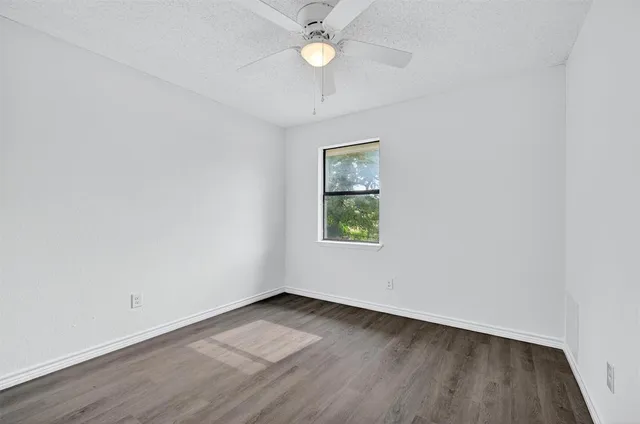 $1,349 | 701 East Morton Street, Denison, TX 75021