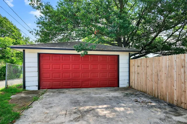 $1,349 | 701 East Morton Street, Denison, TX 75021