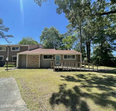 $215,000 | 1 Quarterdeck, New Bern, NC 28562
