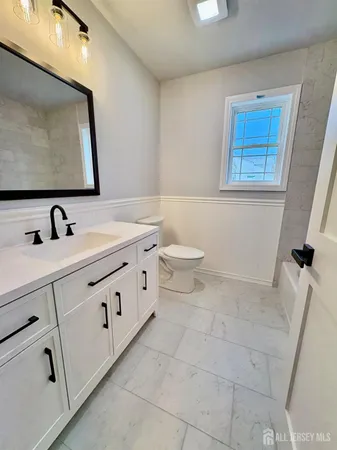 $800,000 | 528 Catherine Street, South Amboy, NJ 08879