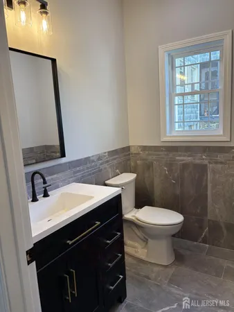 $800,000 | 528 Catherine Street, South Amboy, NJ 08879