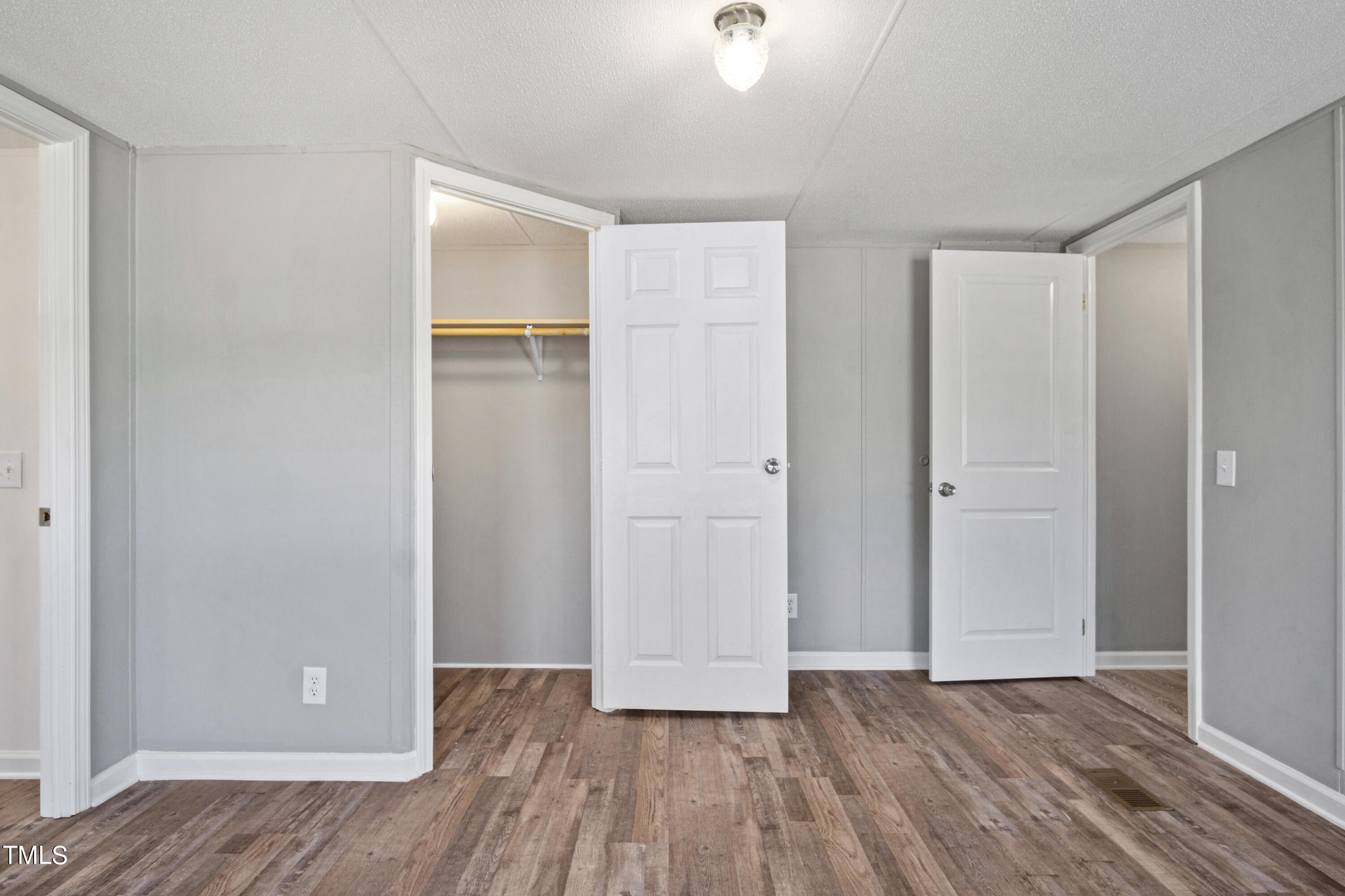 274 Brookston Road Henderson, NC 27537 - Photo 8 of 34 06-finished (5 of 32)
