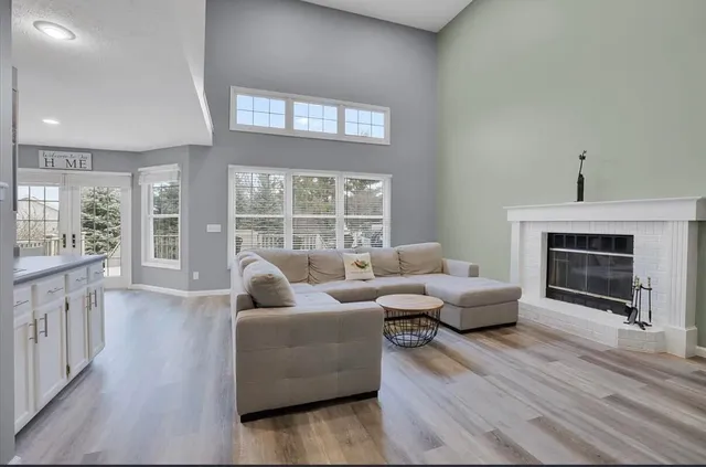 $390,000 | 1100 Sterling Glen CC Court, Normal, IL 61761