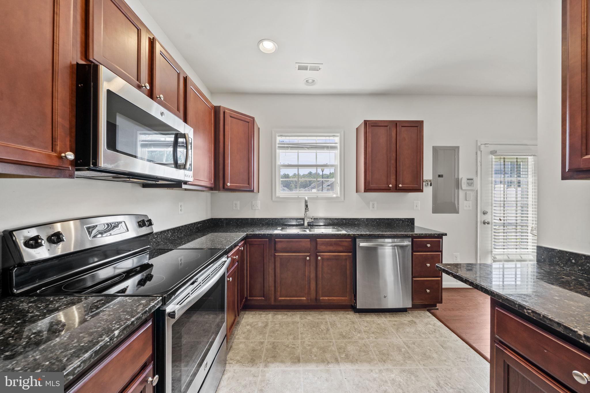 17262 Library Boulevard Ruther Glen, VA 22546 - Photo 9 of 21 Gallery Image 9