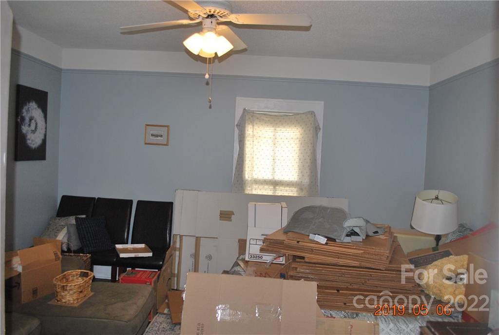 449 Valley Road Marion, NC 28752 - Photo 19 of 48 Gallery Image 19
