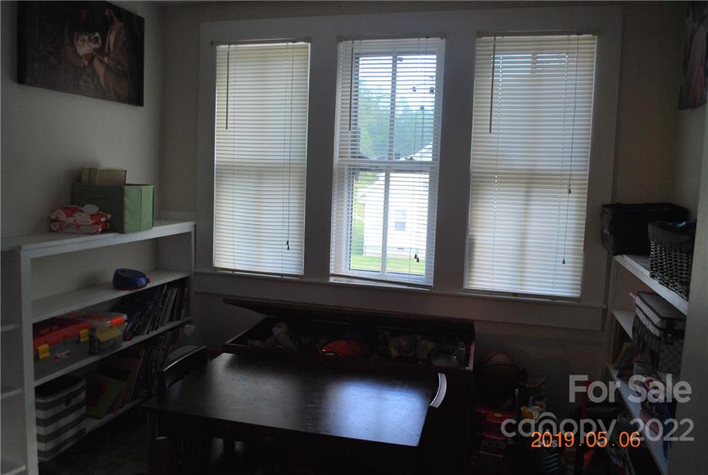 449 Valley Road Marion, NC 28752 - Photo 27 of 48 Gallery Image 27