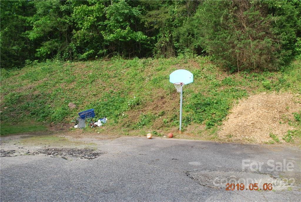 449 Valley Road Marion, NC 28752 - Photo 41 of 48 Gallery Image 41