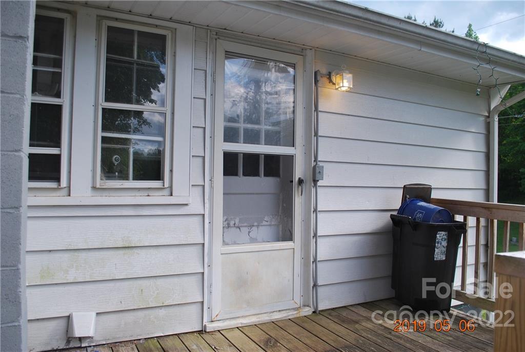 449 Valley Road Marion, NC 28752 - Photo 43 of 48 Gallery Image 43