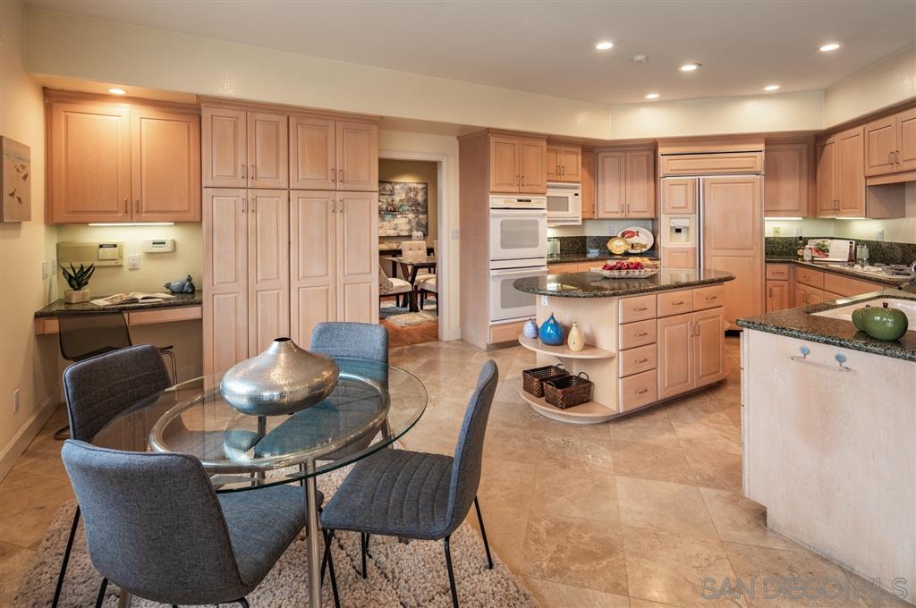 5462 Soledad Road La Jolla, CA 92037 - Photo 6 of 25