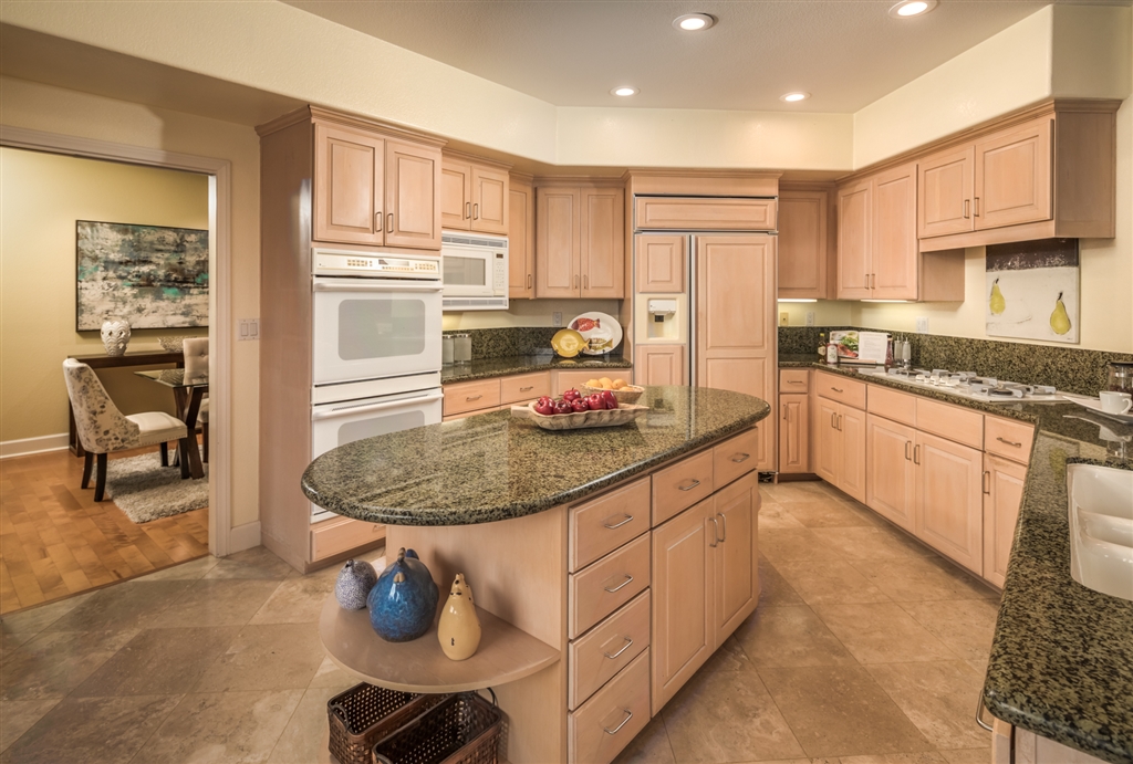 5462 Soledad Road La Jolla, CA 92037 - Photo 9 of 25