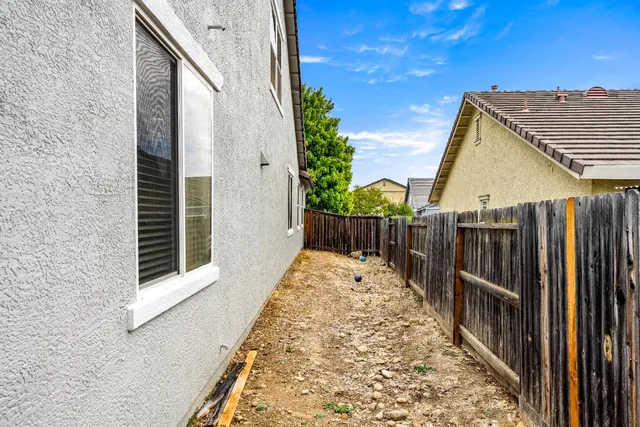 $649,900 | 5228 Mossy Stone Way, Rancho Cordova, CA 95742